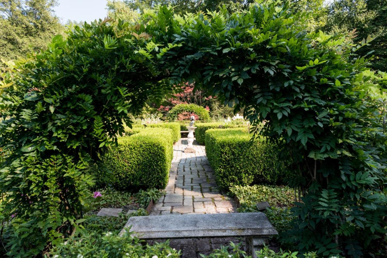 The Mayflower Inn & Spa, Auberge Resorts Collection Washington Zewnętrze zdjęcie